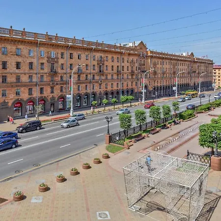 Appartamento Luxury With 2 Bedrooms On Nezavisimosti 23 Minsk
